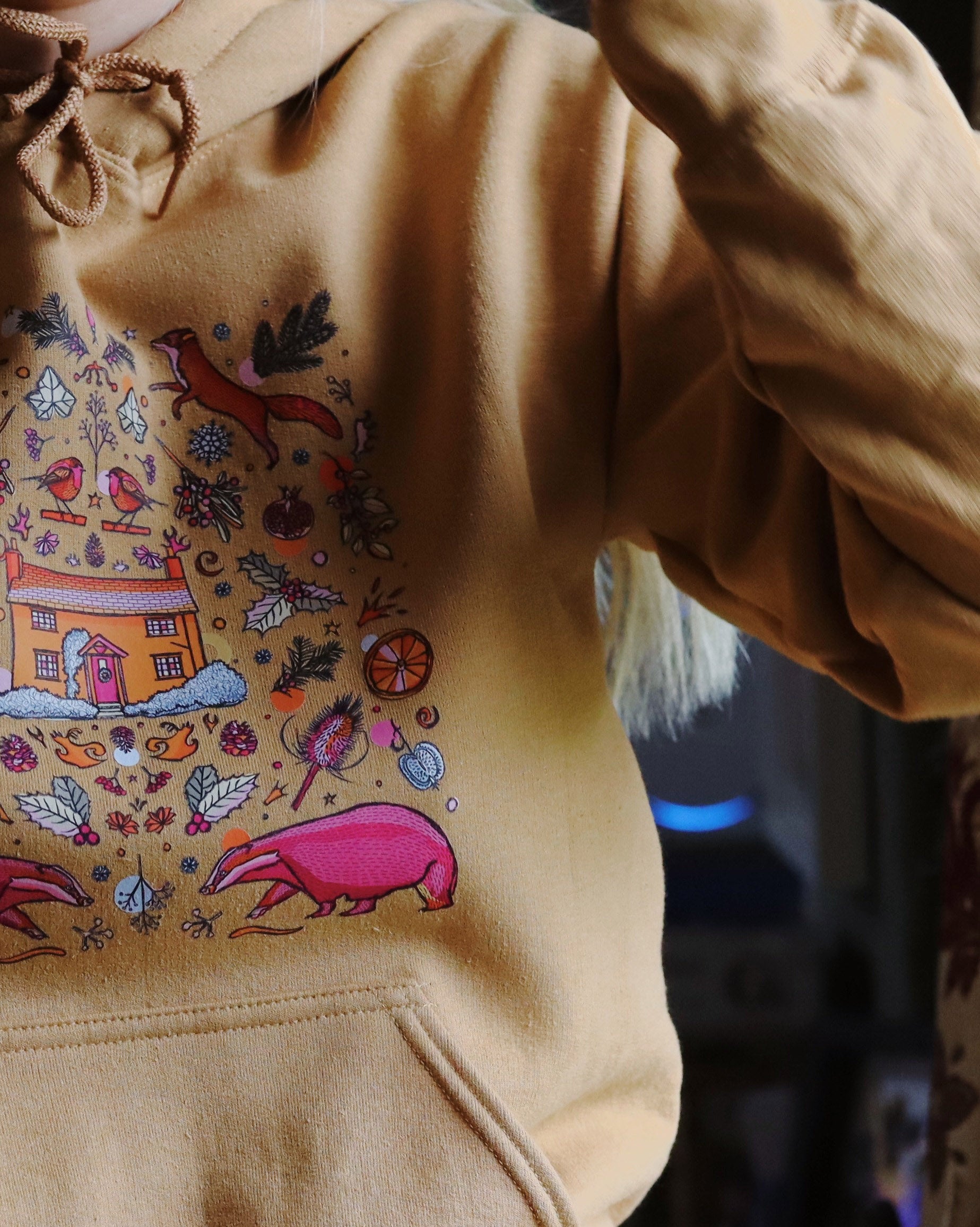 badger hoodie, winter hoodie, mustard hoodie, fox jumper, cute winter ootd